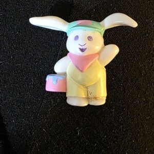 1990 Hallmark Easter Pin Crayola Rabbit